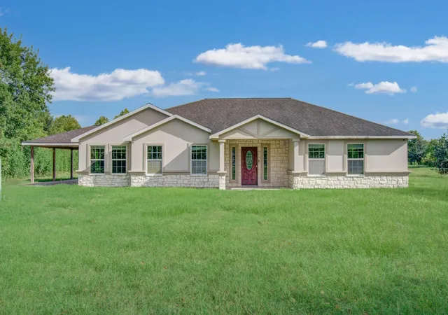 Photo 2 of Sale Pending at 1499 County Road 393b, Alvin, TX 77511 | MLS# 42467635 | Listing updated on 2026-09-04