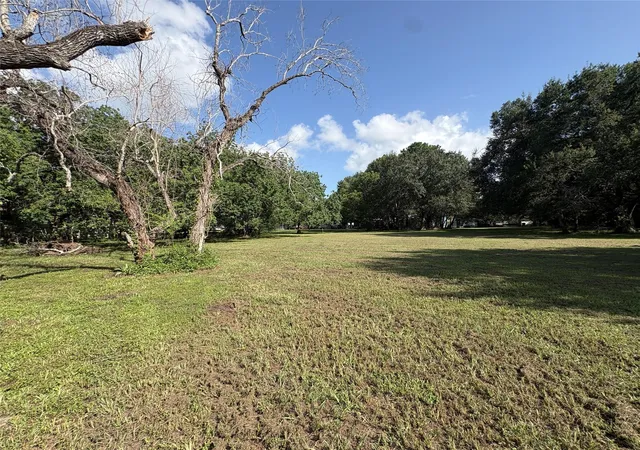 Land for sale at 4407 Hiram Brandon Dr, Bay City, TX 77414 | MLS# 73140747