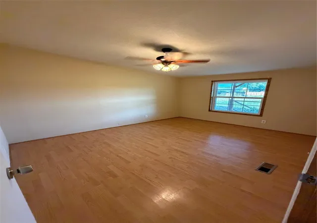 16th image of 242 Mikeska Rd, Bellville, TX 77418 | MLS# 74609895