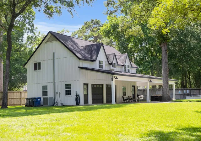 3rd image of 819 Sentinel Oaks, Pinehurst, TX 77362 | MLS# 13261777
