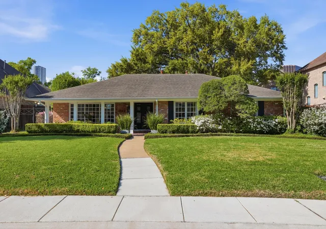 1st image of 5642 Ella Lee Ln, Houston, TX 77056 | MLS# 60924863