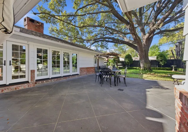 24th image of 5642 Ella Lee Ln, Houston, TX 77056 | MLS# 60924863