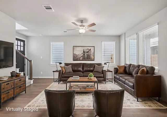 Photo 4 of Single family home for sale at 19923 Emerald Bnd Way, Atascocita, TX 77346 | MLS# 18828152 | Listing updated on 2026-08-27