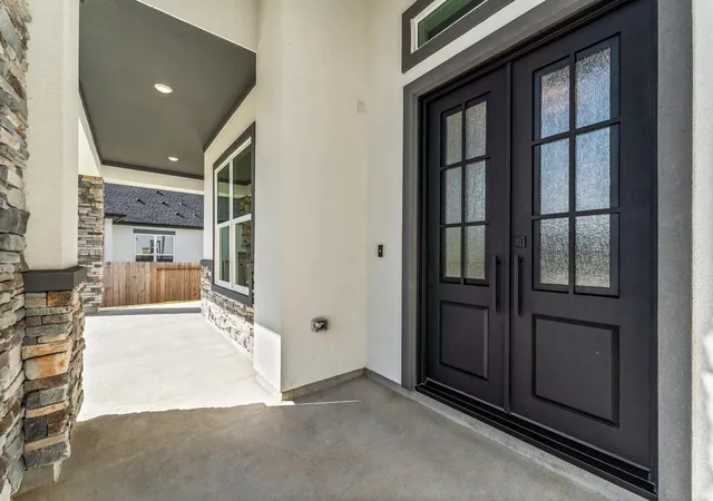 Photo 1 of Mansion for sale at 23315 Vista De Tres Lagos Dr, Spring, TX 77389 | MLS# 44651515 | Listing updated on 2026-04-08