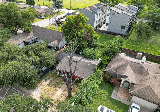 Photo 3 of Land for sale at 5110 Hardy St, Houston, TX 77009 | MLS# 57848333 | Listing updated on 2026-09-02