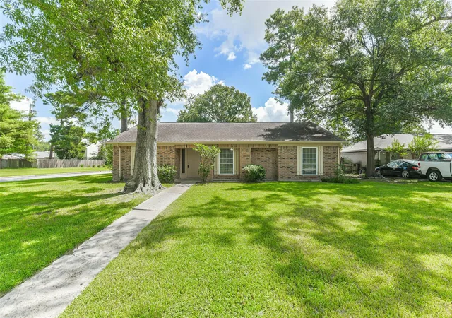 Photo 3 of Single family home for sale at 25414 Cottage Hl Ln, Spring, TX 77373 | MLS# 3844943 | Listing updated on 2026-07-30