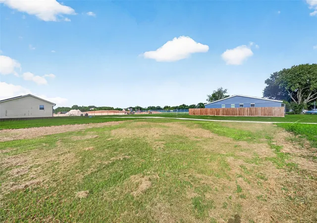 28th image of 44 Heritage Dr, Brookshire, TX 77423 | MLS# 5995611