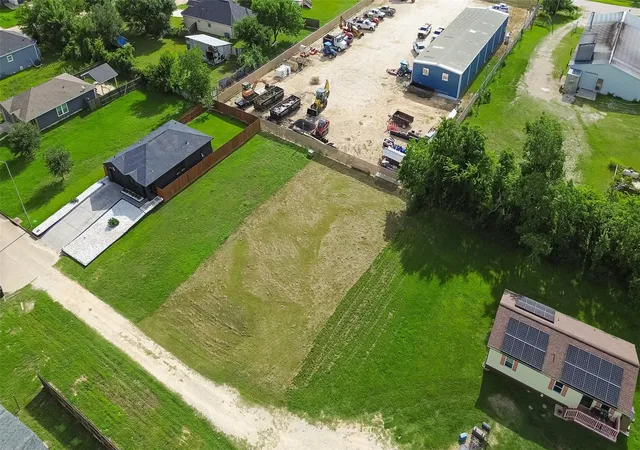 Photo 4 of Land for sale at 44 Heritage Dr, Brookshire, TX 77423 | MLS# 5995611 | Listing updated on 2026-06-14