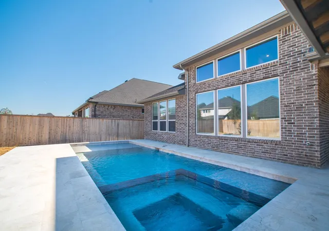 4th image of 8030 Allston Village Trl, The Woodlands, TX 77389 | MLS# 54975976