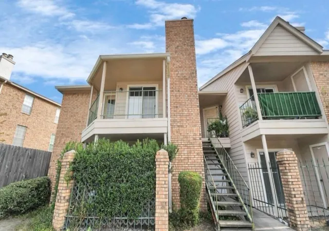 Homes for sale in Houston, TX | 3770 Lovers Wood Ln #606, Houston, TX 77014 | MLS# 31064336