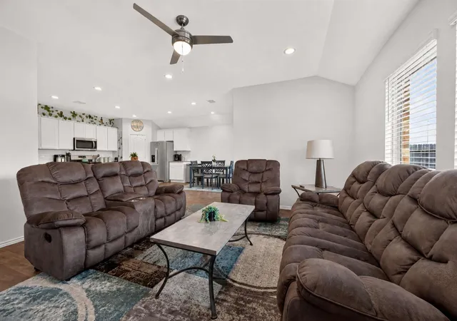 5th image of 16107 Jordan Meadow Wy, Hockley, TX 77447 | MLS# 23268831