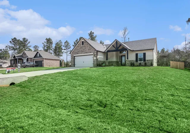 Photo 2 of Single family home for sale at 11702 Oakwood Ranch, Willis, TX 77378 | MLS# 27568134 | Listing updated on 2026-09-13