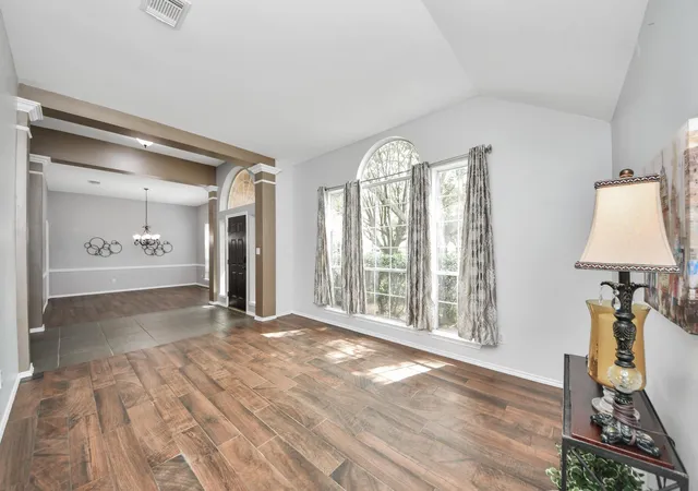 Photo 4 of Single family home for sale at 16635 Lasting Shadow Cir, Houston, TX 77095 | MLS# 13150951 | Listing updated on 2026-09-20