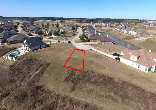 Photo 3 of Land for sale at 6 Waterstone Ct, Montgomery, TX 77356 | MLS# 46992382 | Listing updated on 2026-05-06