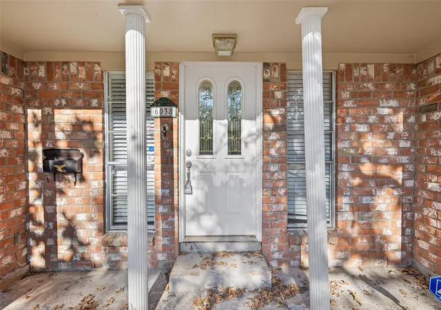 Photo 3 of Single family home for sale at 6038 Greenmont Dr, Houston, TX 77092 | MLS# 23733760 | Listing updated on 2026-07-19
