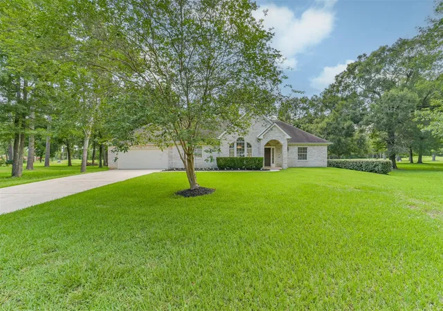 3rd image of 27322 Afton Wy, Huffman, TX 77336 | MLS# 63476091