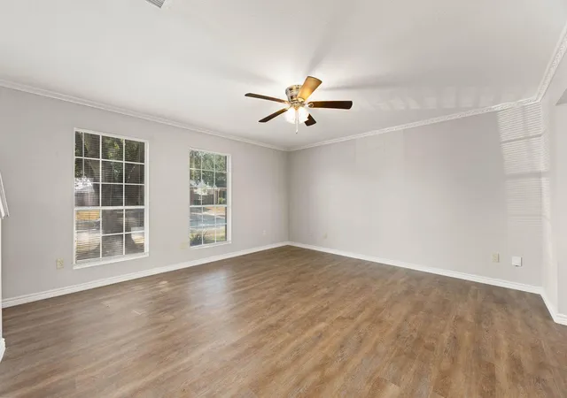Photo 3 of Sale Pending at 19714 Shores Edge Dr, Tomball, TX 77375 | MLS# 97811804 | Listing updated on 2026-10-03