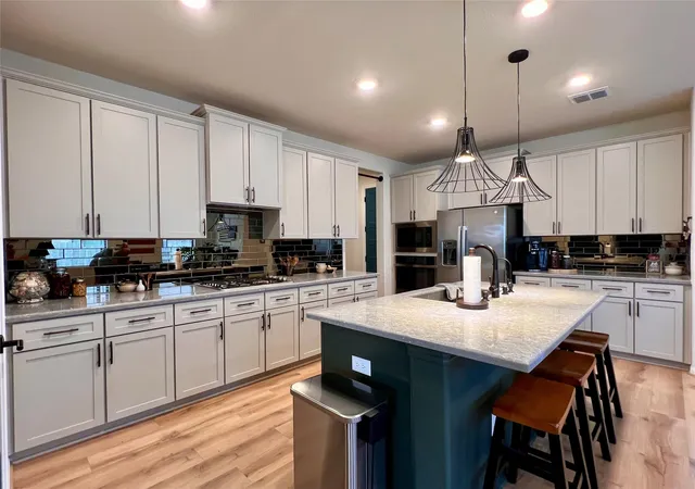 Photo 4 of Sale Pending at 19332 Poppy Village Cir, Magnolia, TX 77355 | MLS# 16555458 | Listing updated on 2026-09-24