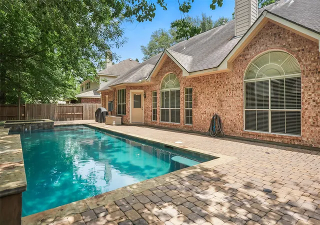 Homes for sale in The Woodlands, TX | 49 N Greenvine Cir, The Woodlands, TX 77382 | MLS# 31559307