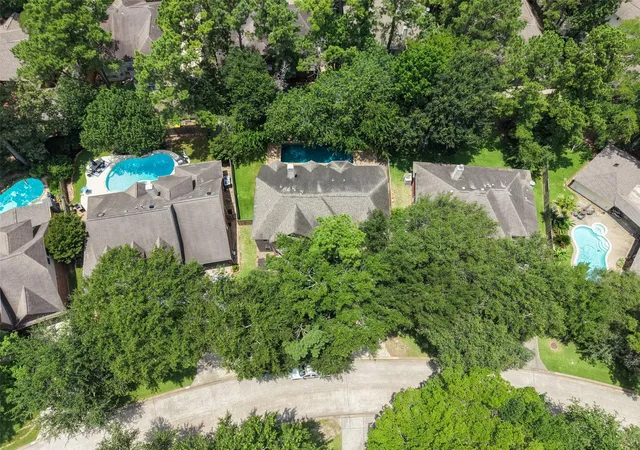 Homes for sale in The Woodlands, TX | 49 N Greenvine Cir, The Woodlands, TX 77382 | MLS# 31559307