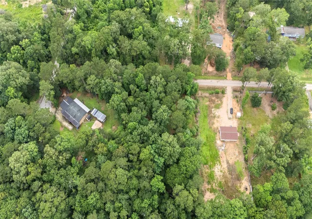 4th image of 8 Cr 3564, New Caney, TX 77357 | MLS# 92407550
