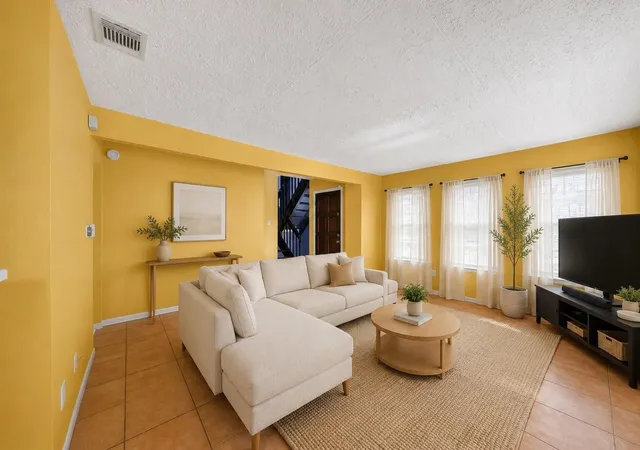 Photo 4 of Single family home for sale at 16618 Quiet Trl Dr, Humble, TX 77396 | MLS# 11425458 | Listing updated on 2026-08-01