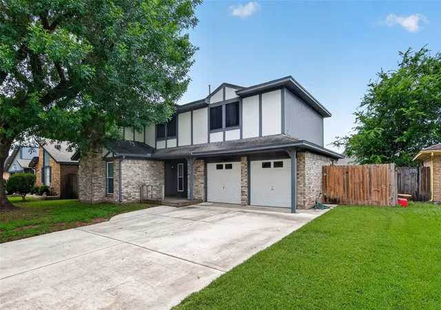 2nd image of 4214 Parkland St, Pasadena, TX 77504 | MLS# 96082359