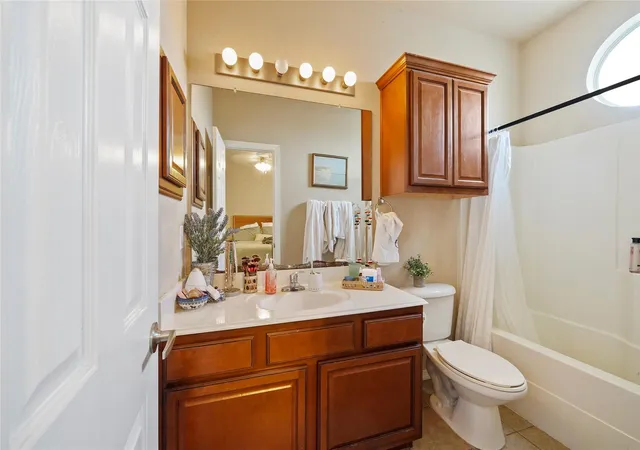 2nd image of 1198 Jones Butler Rd, College Station, TX 77840