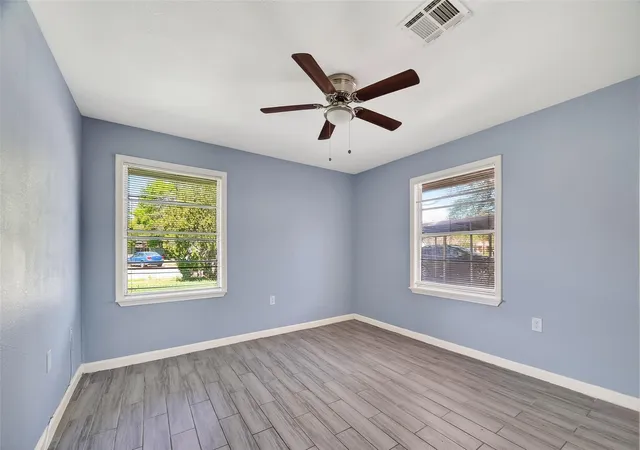 Homes for sale in Houston, TX | 6022 Lyndhurst Dr, Houston, TX 77033 | MLS# 26942318