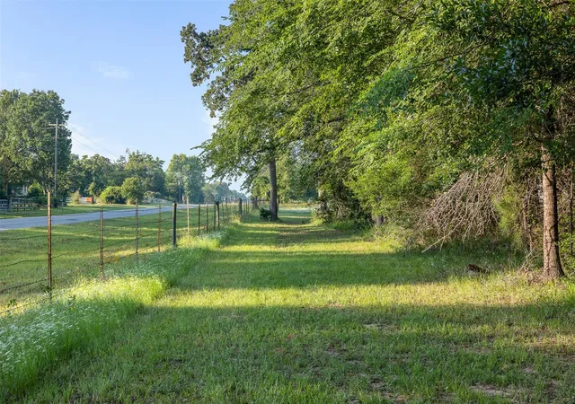 Photo 3 of Sale Pending at 26795 Rice Rd, Hockley, TX 77447 | MLS# 59282688 | Listing updated on 2026-09-24