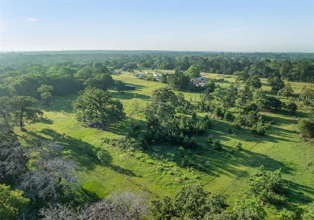 Photo 4 of Sale Pending at 26795 Rice Rd, Hockley, TX 77447 | MLS# 59282688 | Listing updated on 2026-09-24