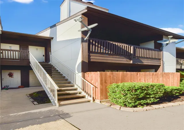 Photo 2 of Condo for sale at 2601 S Braeswood Blvd #1409, Houston, TX 77025 | MLS# 11586474 | Listing updated on 2026-09-04
