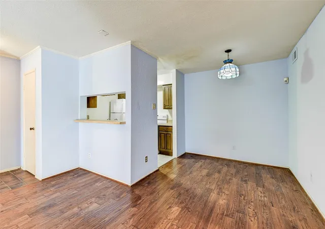 Photo 4 of Condo for sale at 2601 S Braeswood Blvd #1409, Houston, TX 77025 | MLS# 11586474 | Listing updated on 2026-09-04