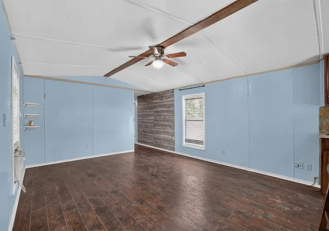 Photo 2 of Single family home for sale at 20 Juanita Ln, Shepherd, TX 77371 | MLS# 11052301 | Listing updated on 2026-07-25