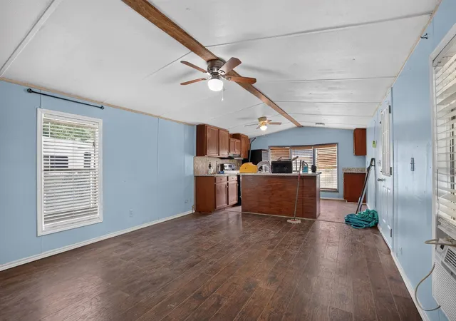 Photo 3 of Single family home for sale at 20 Juanita Ln, Shepherd, TX 77371 | MLS# 11052301 | Listing updated on 2026-07-25