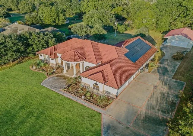 40th image of 60 Windy Acres Rd, Brenham, TX 77833 | MLS# 54953416