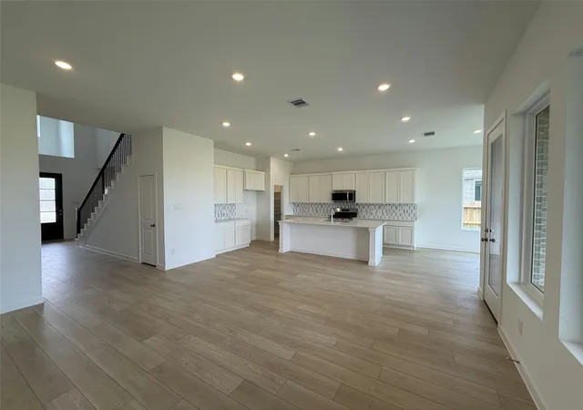 33rd image of 2236 Beach Cove Ln, League City, TX 77573 | MLS# 33635046