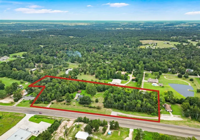 2nd image of 4016 State Hwy 30 W, Huntsville, TX 77340 | MLS# 17924402