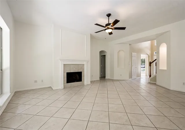 5th image of 8322 Emerald Meadow Ln, Humble, TX 77396 | MLS# 71255434