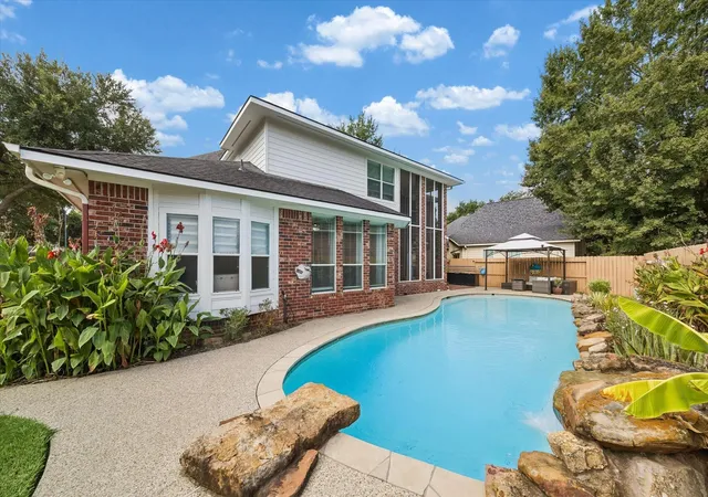 Photo 2 of Single family home for sale at 11510 Pecan Canyon Ct, Tomball, TX 77377 | MLS# 80945432 | Listing updated on 2026-09-05