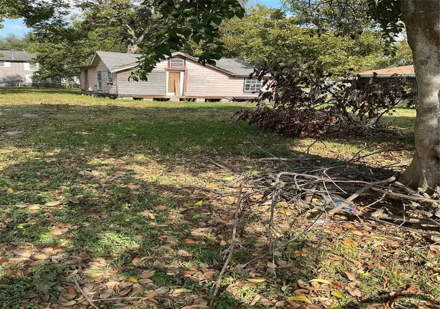 Photo 3 of Land for sale at 3013 Reid St, Houston, TX 77026 | MLS# 38374993 | Listing updated on 2026-08-30