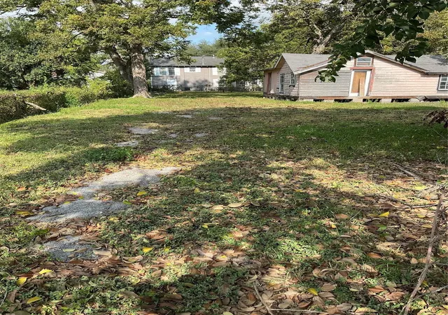Photo 4 of Land for sale at 3013 Reid St, Houston, TX 77026 | MLS# 38374993 | Listing updated on 2026-08-30
