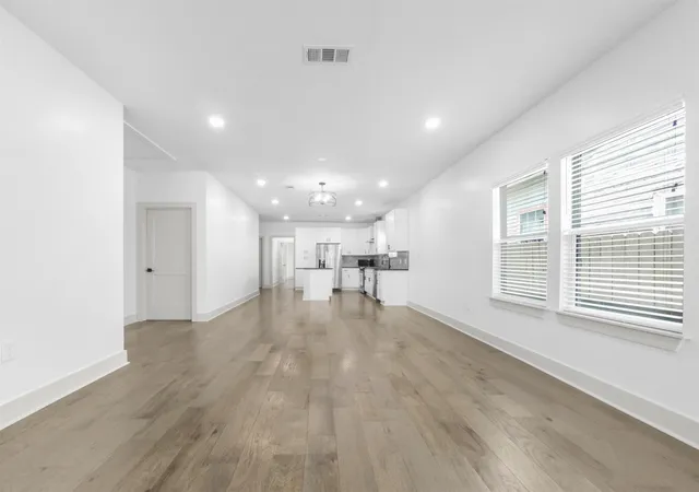 4th image of 1809 Hardy St, Houston, TX 77026 | MLS# 774672