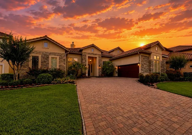 Photo 3 of Single family home for sale at 103 Lake Sterling Gate Dr, Spring, TX 77379 | MLS# 54918882 | Listing updated on 2026-09-10