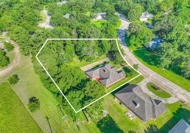23rd image of 108 Wildwood Dr, Livingston, TX 77351 | MLS# 2244049