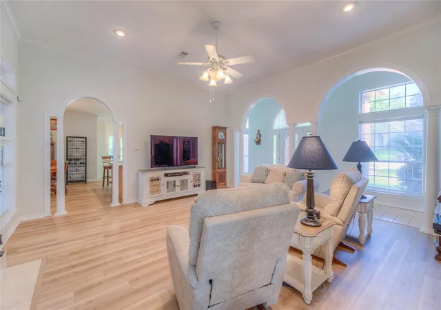 4th image of 108 Wildwood Dr, Livingston, TX 77351 | MLS# 2244049