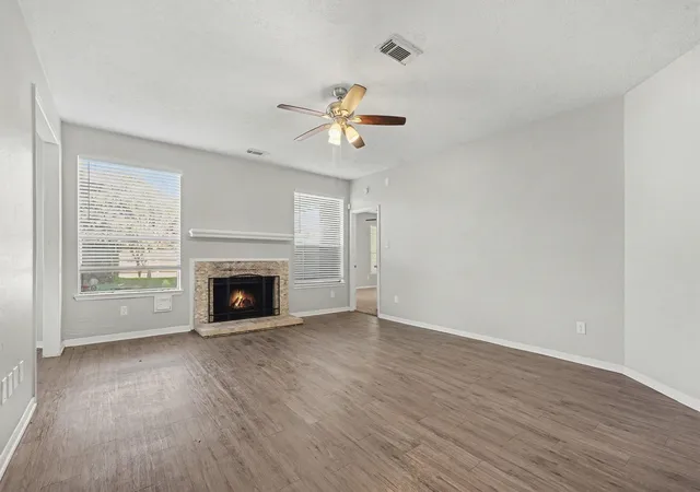 Photo 4 of Single family home for sale at 10823 Allens Landing Dr, Houston, TX 77065 | MLS# 33978277 | Listing updated on 2026-07-28