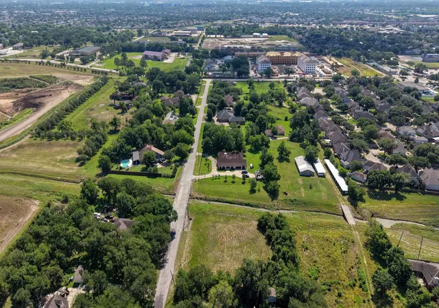 Photo 3 of Land for sale at 15721 Oleta Ln, Sugar Land, TX 77498 | MLS# 52768187 | Listing updated on 2026-09-25
