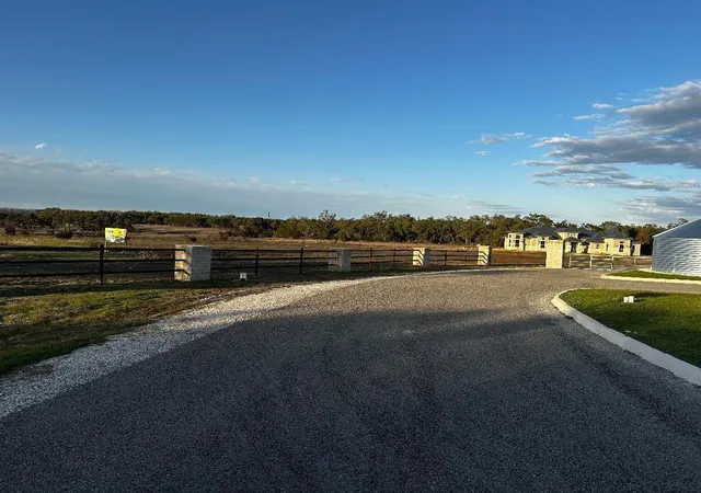 5th image of 642 Windmill Ridge Dr, Blanco, TX 78606 | MLS# 30957374