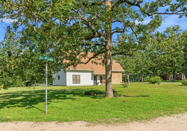 5th image of 109 Pine Needle St, Onalaska, TX 77360 | MLS# 13671386